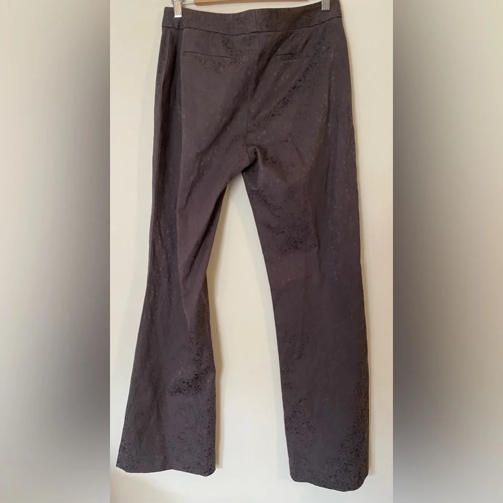 Brown Flare Leg Stretch Pants​​​​​​​​